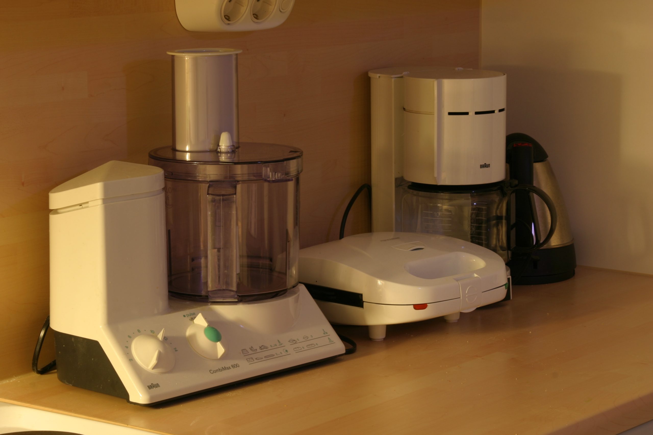 small appliance suppliers