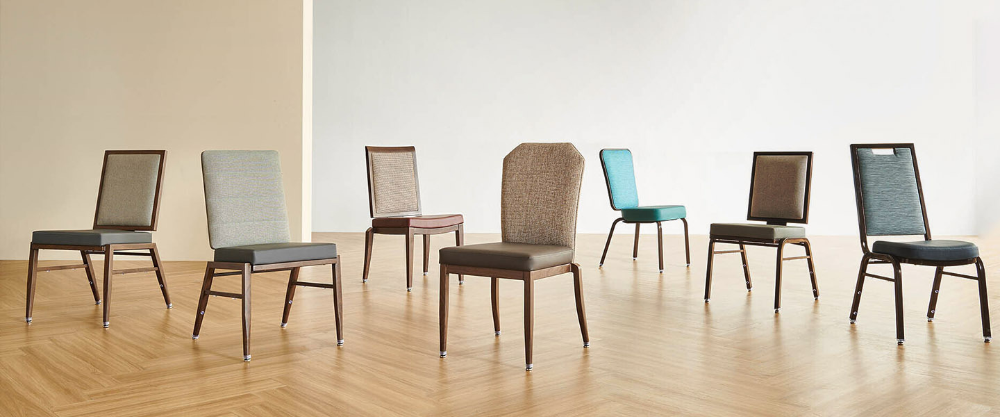 Metal Wood-Grain Chair